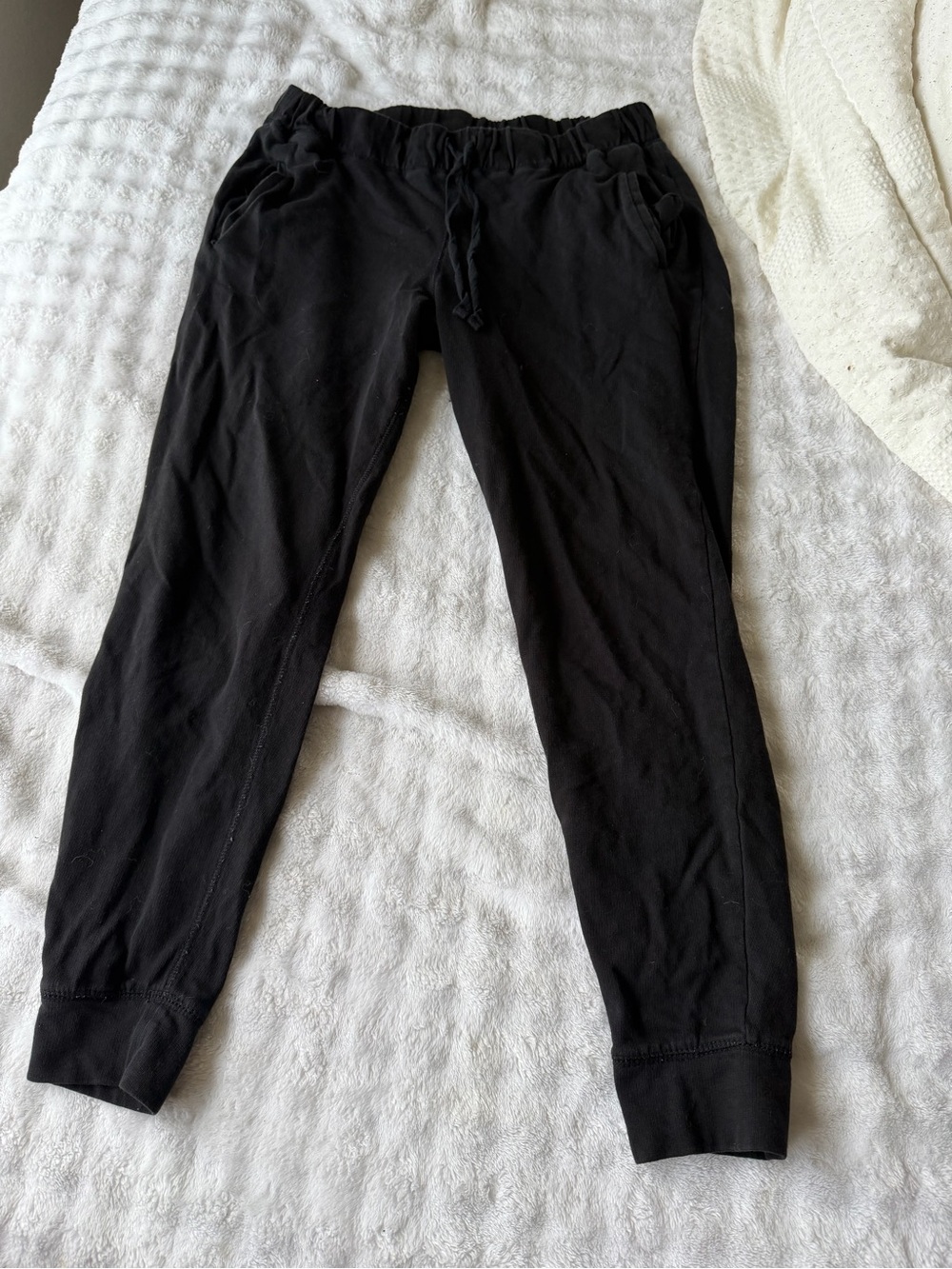 Forever 21 Black Elastic Waist Joggers